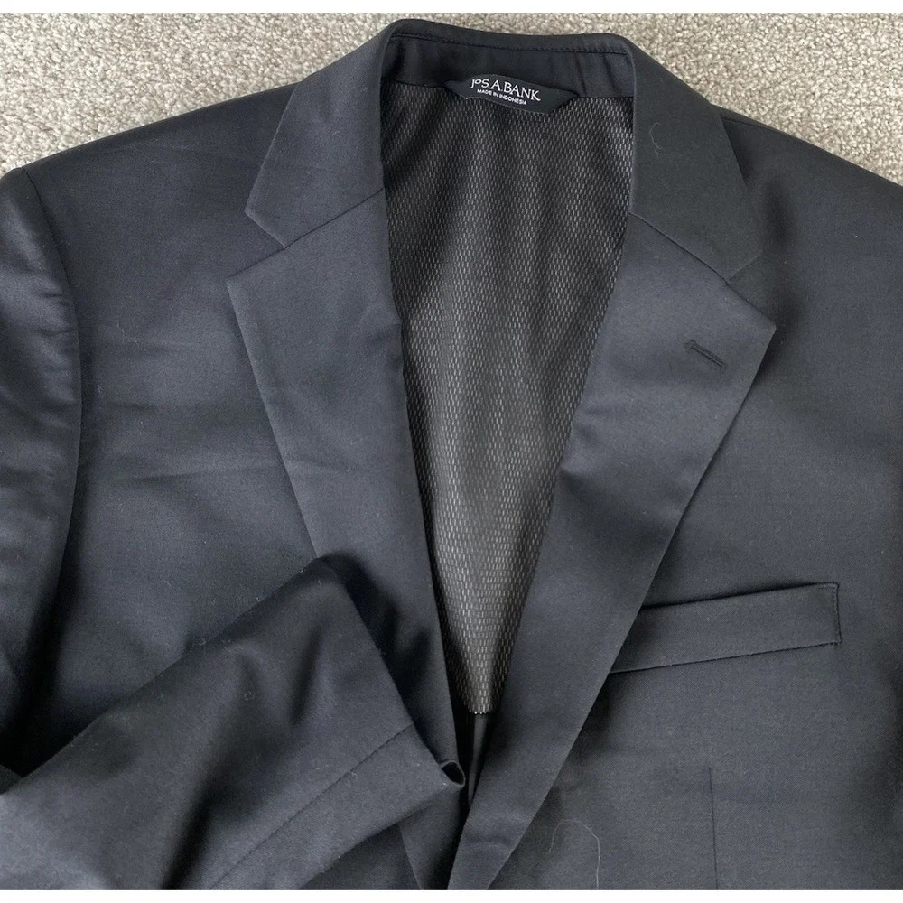 Jos A Bank Traveler Tech Blazer Black Men 40L Wool/Polyester Stretch Slim Preppy